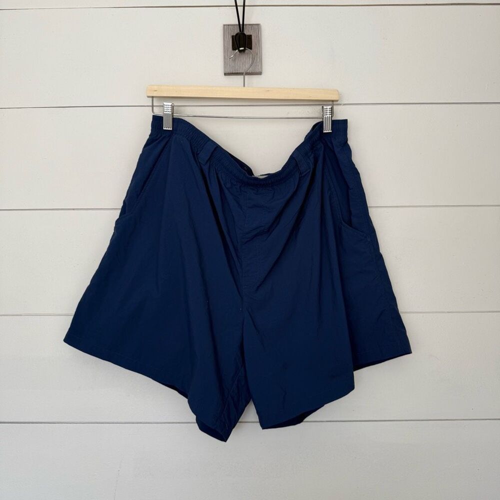 Columbia Men’s XXL Navy Blue Shorts